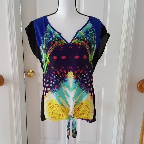 09:07 - Rampage Colorful Blouse - Picture 1 of 5
